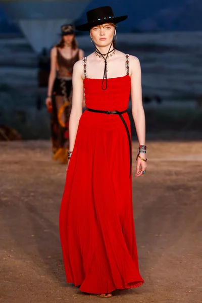 Look 81